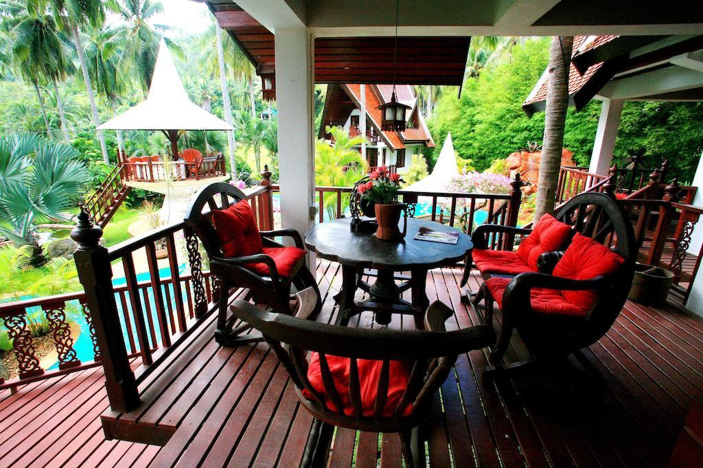 Coco Palace Resort Nai Harn Phòng bức ảnh