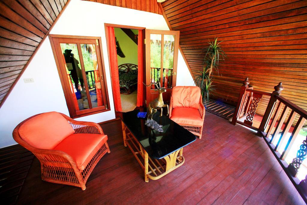 Coco Palace Resort Nai Harn Phòng bức ảnh