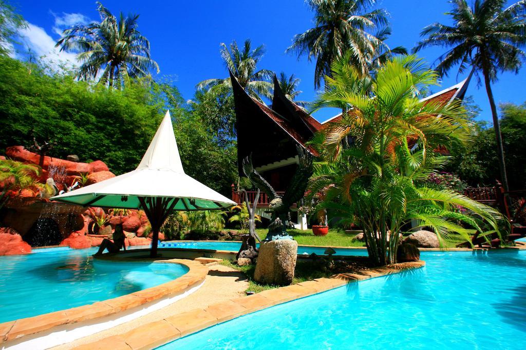 Coco Palace Resort Nai Harn Ngoại thất bức ảnh
